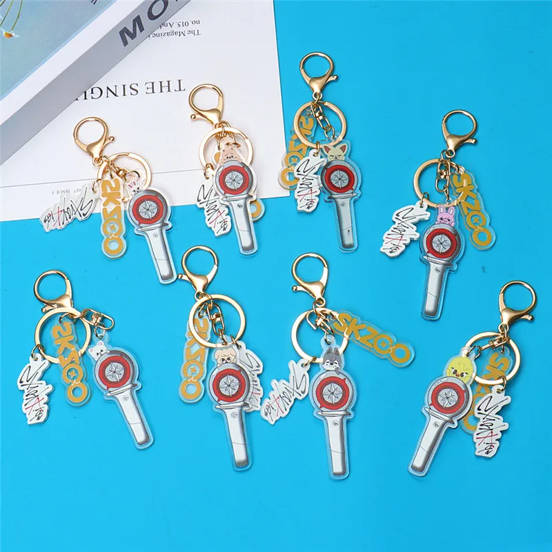 

KPOP Stray Kids Lightstick SKZOO Keychains 1 pcs Wolf Chan BBOKARI JINIRET LEEBIT KeyChain Bag Pendant Fans Accessories Ornament