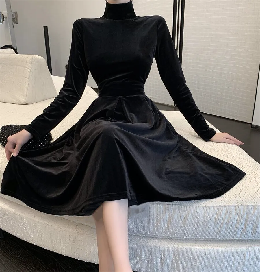 Платье-водолазка женское бархатное с высокой талией винтажное | Женская одежда