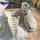 Женские сандалии-гладиаторы, черные, на плоской платформе, с круглым носком, с Т-образным ремешком, AC941, 2021