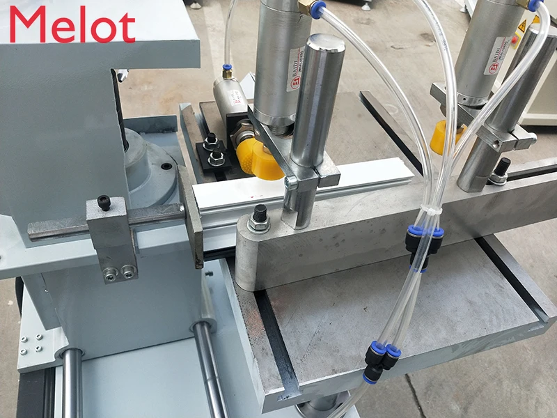 

hot sale uPvc doors and windows vertical frame end milling machine pvc window machine