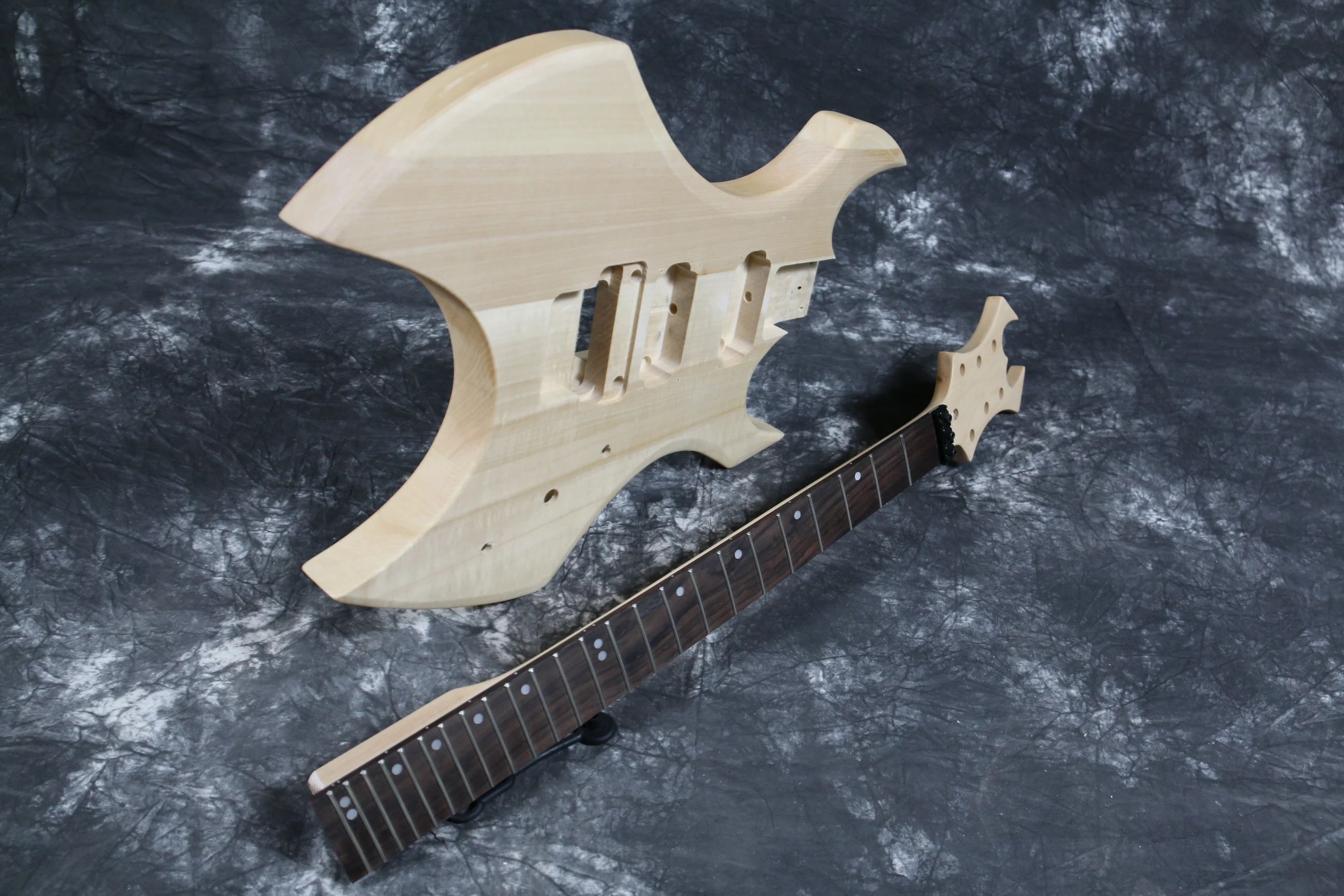 Качество тополя тела клен шеи незаконченная Электрогитара гитара ra комплект