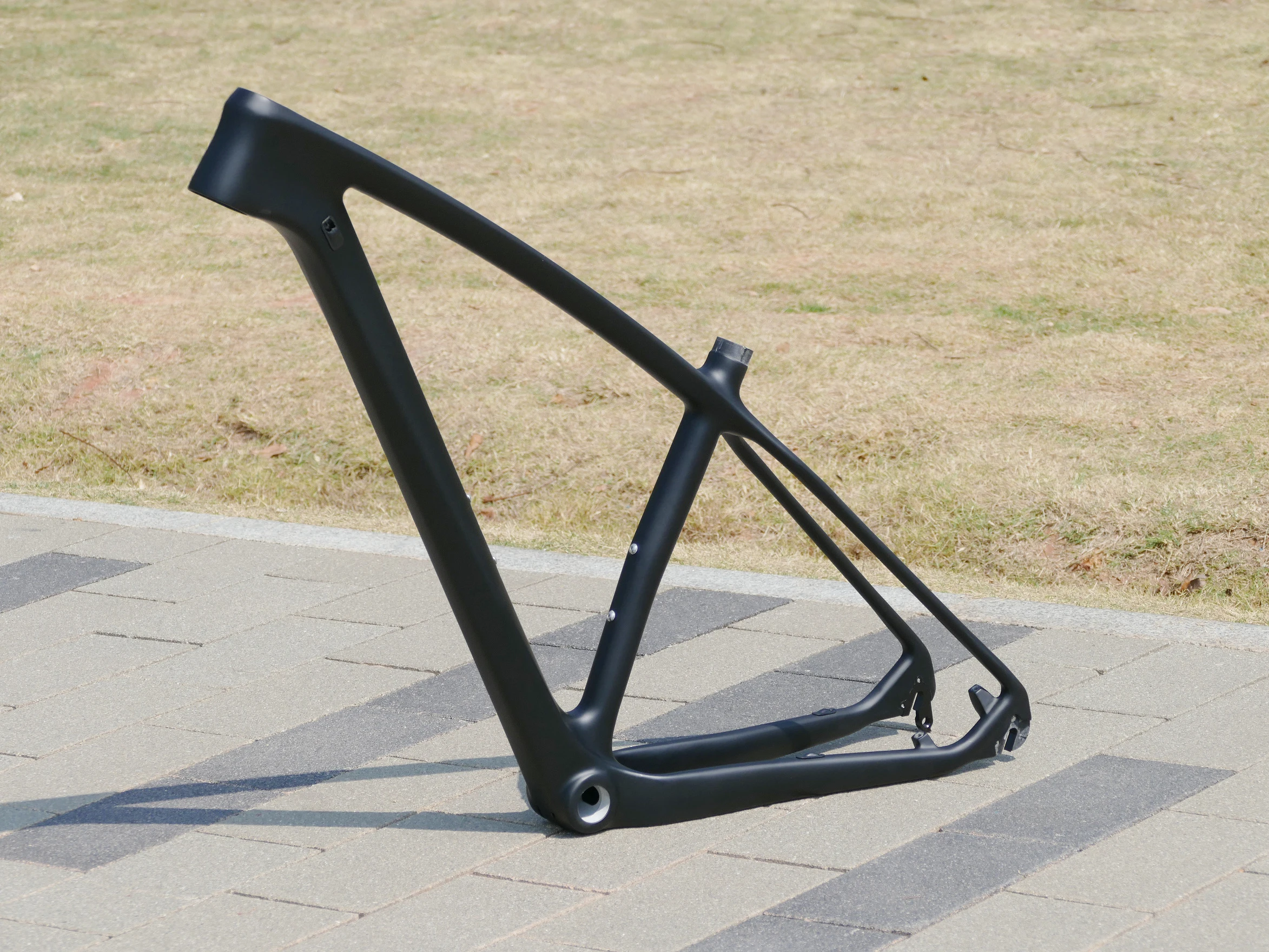 Высококачественная углеродная рама для горного велосипеда 29ER карбоновая 17