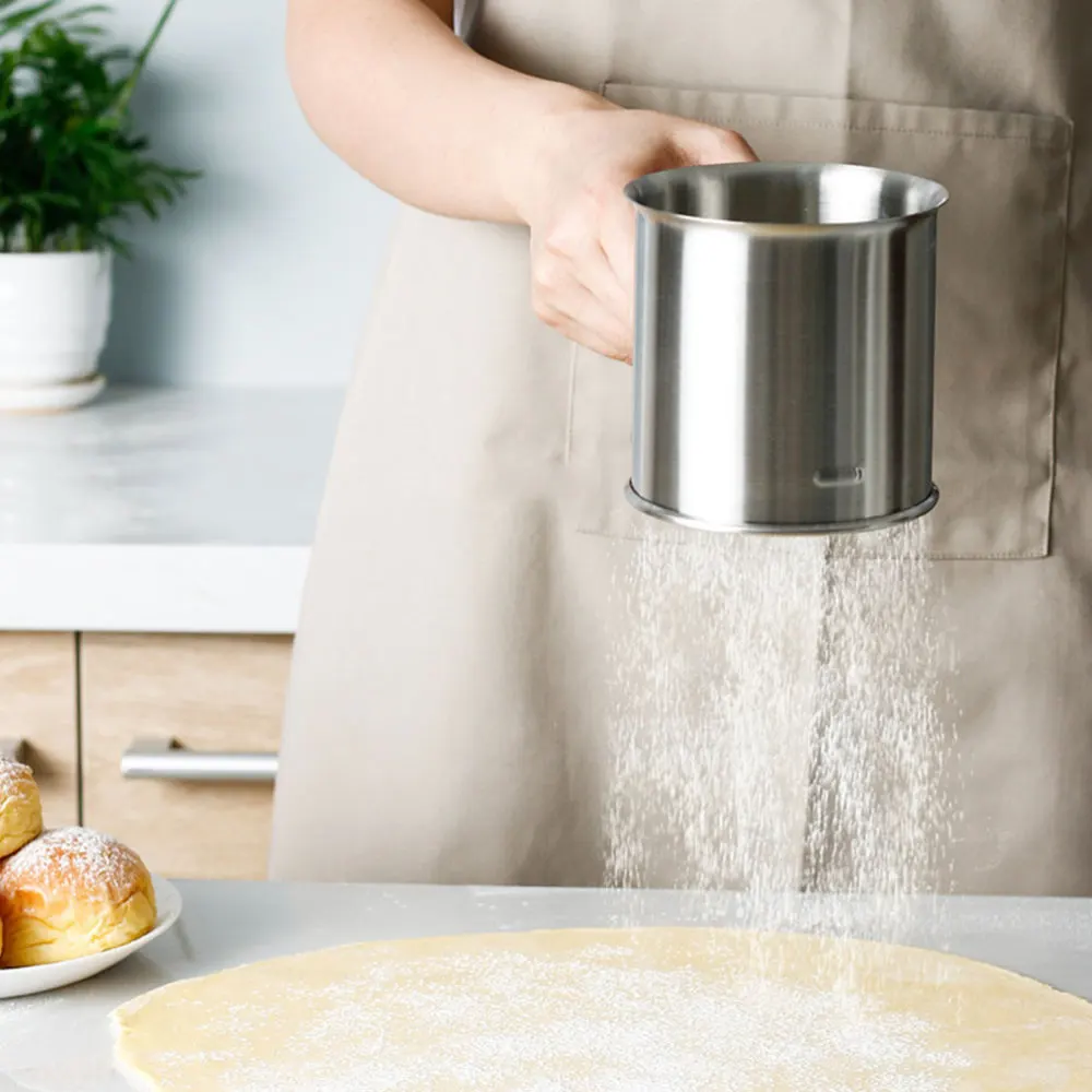 

1Pc Stainless Steel Powder Sifter Hand Press Flour Sifter Cup Strainer (Silver)