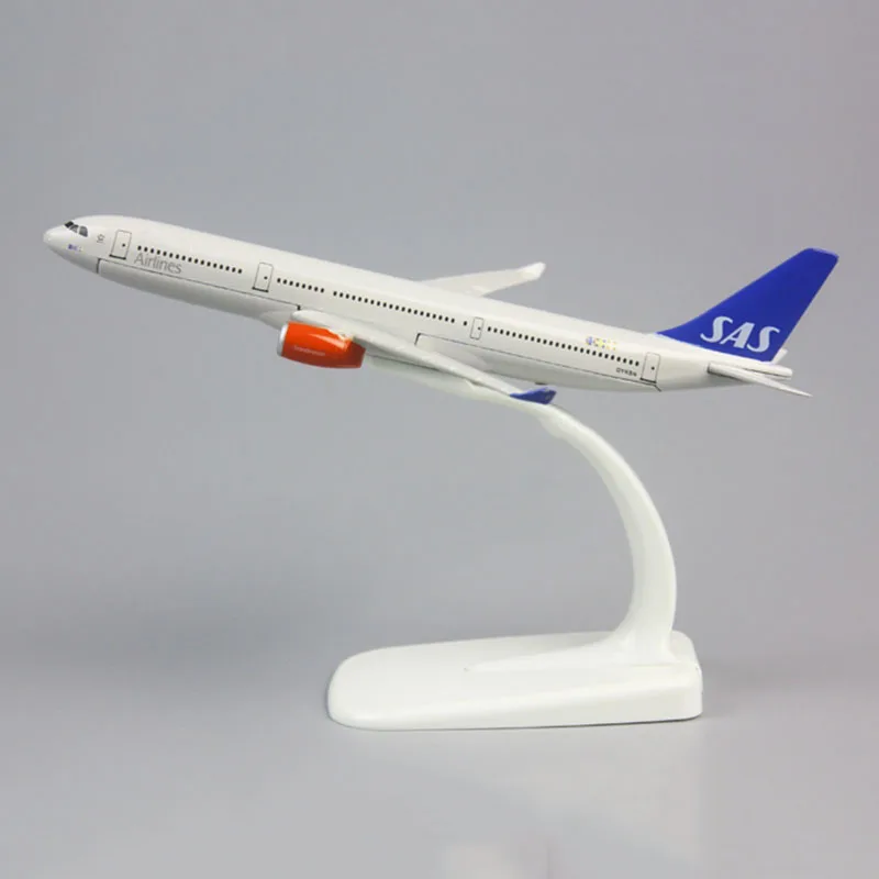 

16CM 1:400 Airbus SAS A330 model Star Alliance airlines w base metal alloy aircraft plane collectible display decoration model