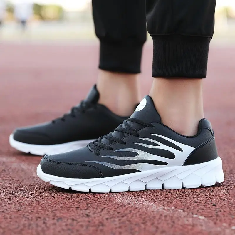 

Big Size 38-47 PU Running Shoes For Men Platform Light Fashion EVA Non Slip Sneaker Male Breathable Outdoor Walk Casual Shoes