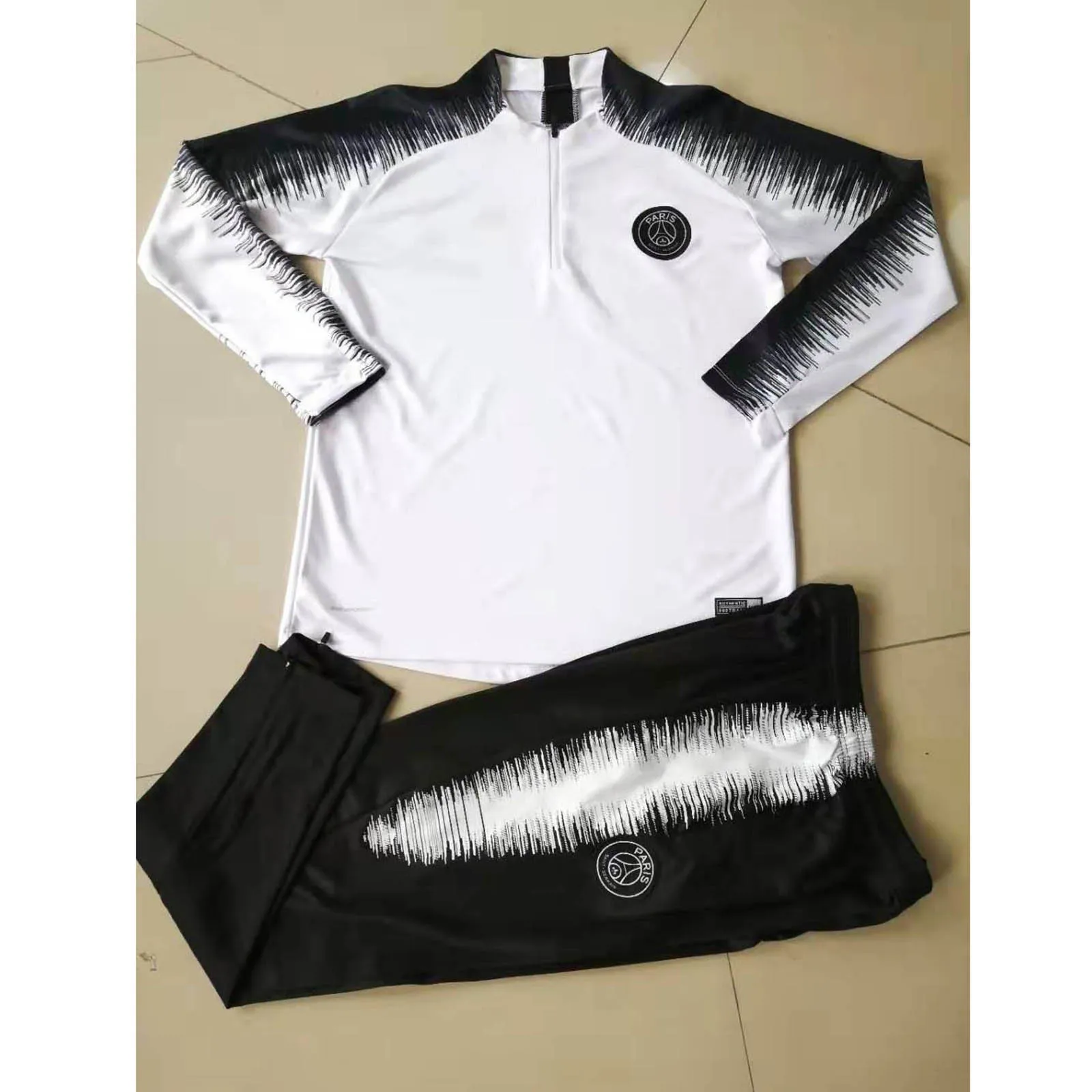 

Men Tracksuit 2 Pieces Sets Printing Tees Shirt Short Sleeve Sportwear Casual Pullover T Shirt Blouse 2021 Fashion Male Suit