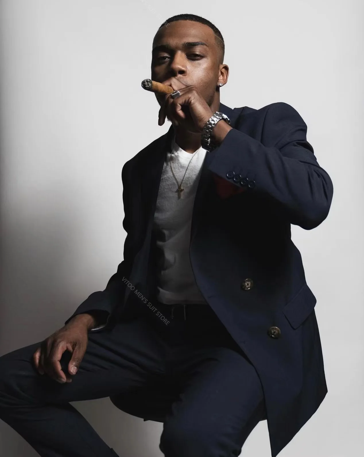 Костюм поставка черного блейзера в стандартном стиле официальный облегающий