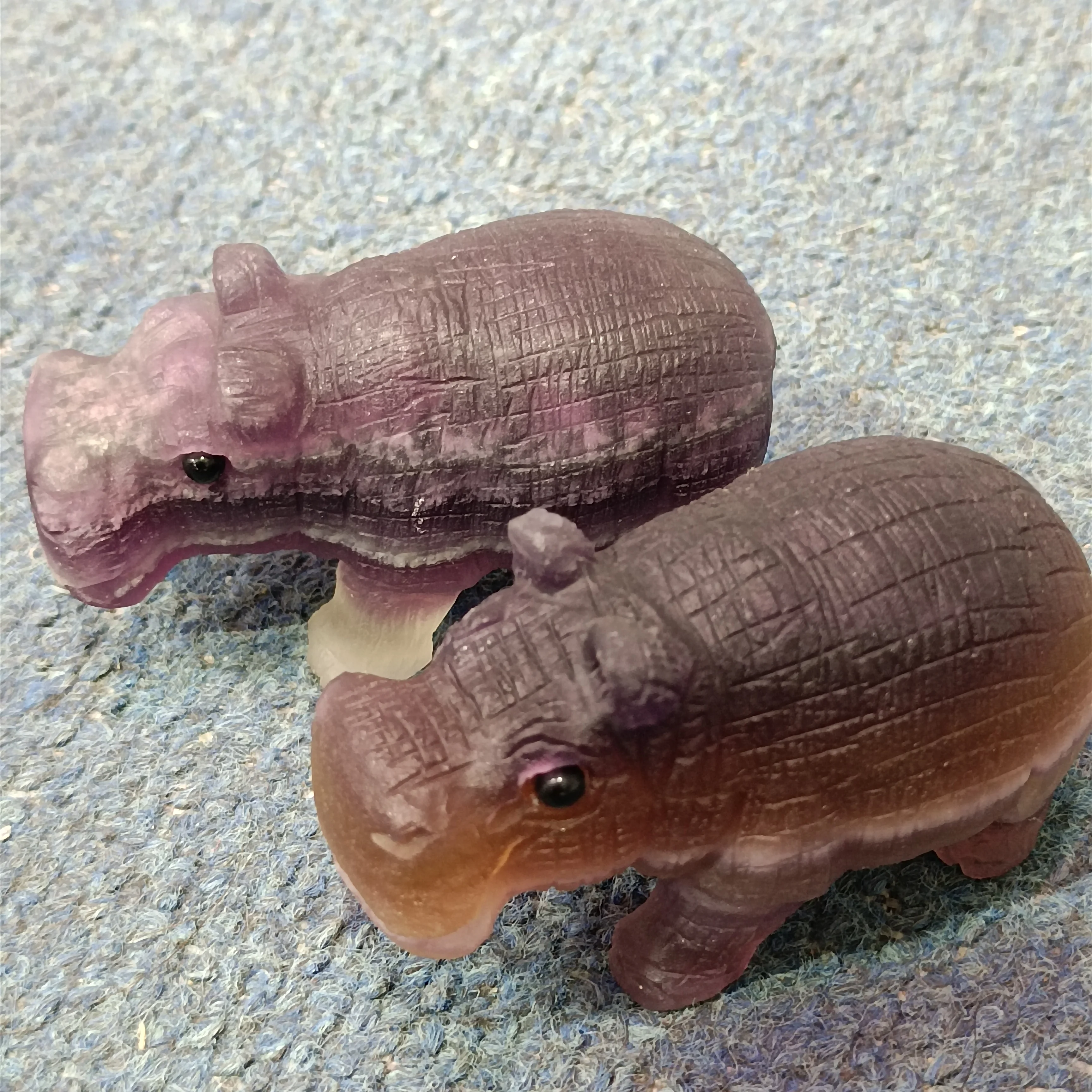 

6cm 1pc Natural Fluorite Animal Beautifully Hand-Carved Colored Fluorite Hippo Healing Chakra Mineral Quartz, Christmas gift