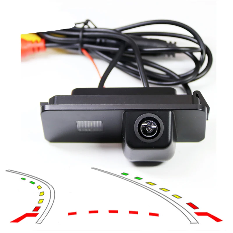 Автомобильная резервная камера заднего вида с динамической траекторией