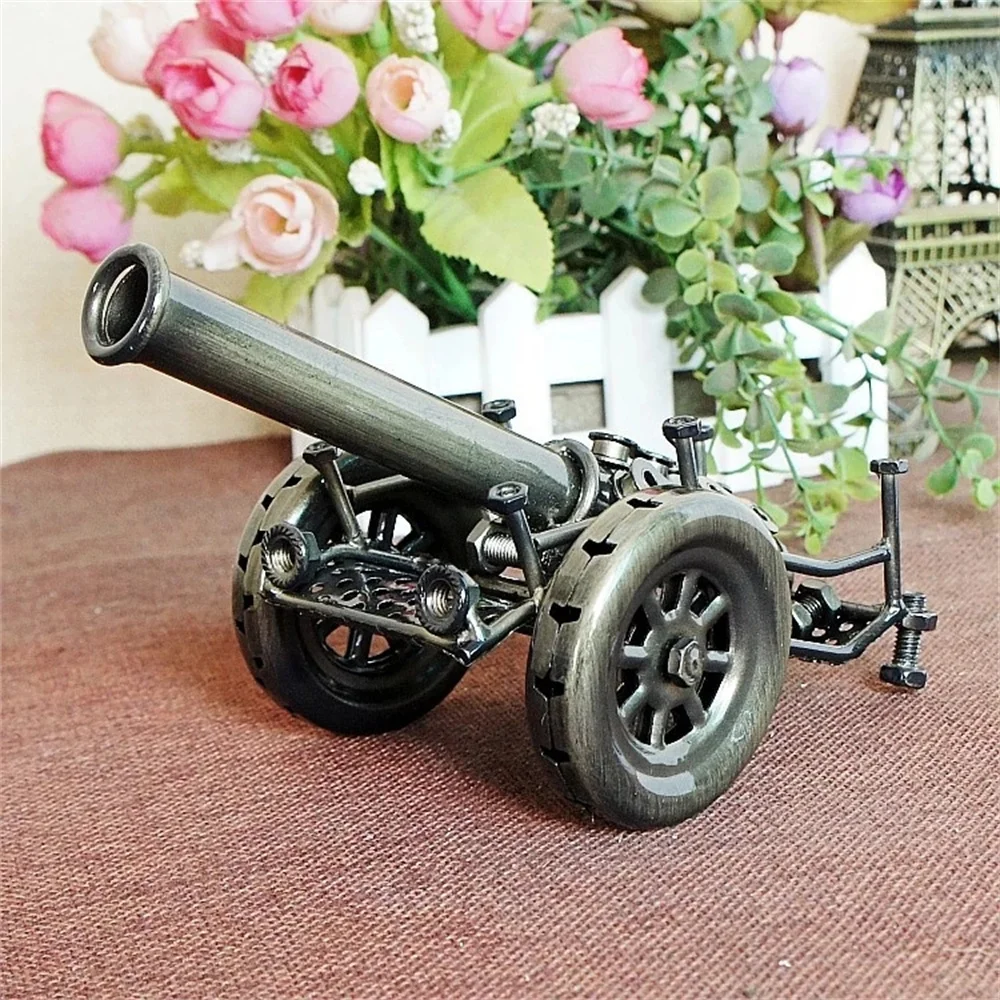 

Старинное оружие, украшение, порошковая пушка в форме двери, чистая рука, ретро железо, искусство, маленькая стальная пушка, модель P003