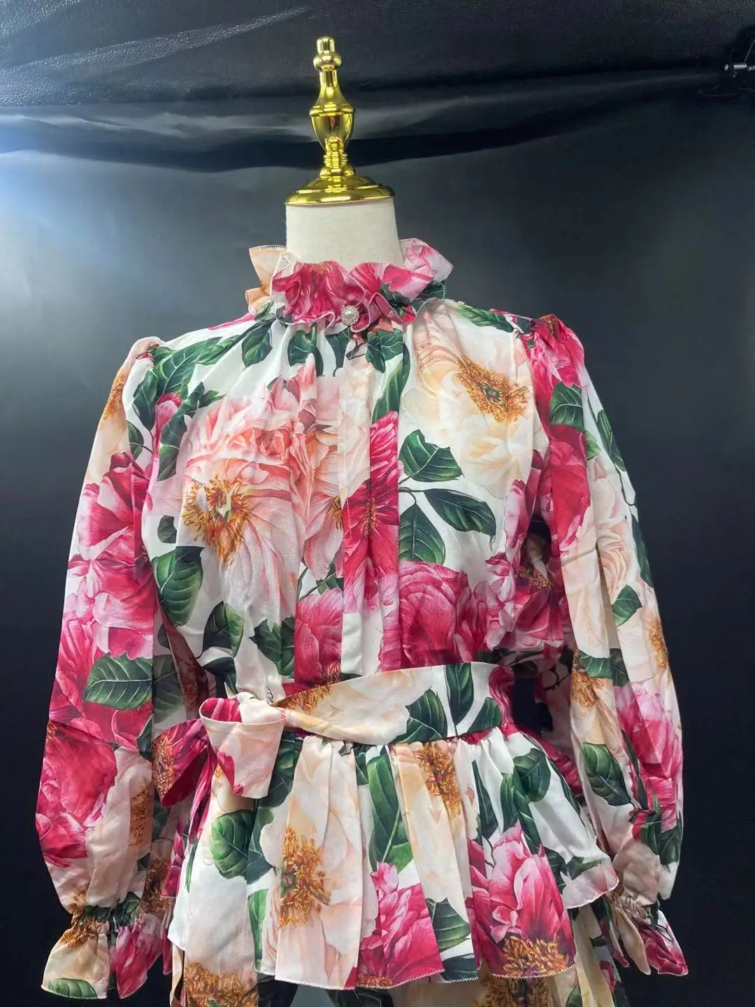 

2021 Spring New Style Blouse Silk Print Camellia Series Blouse Women Party Womens Clothes