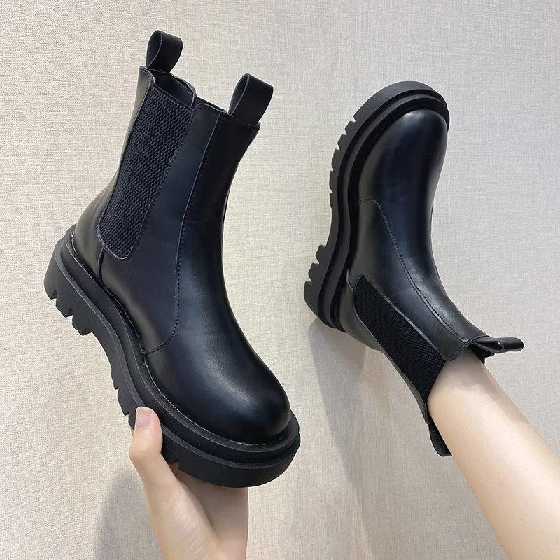 

Shoes women's 2021 new black thin boots, fashionable short boots, thick bottomed muffin boots, handsome locomotive boots
