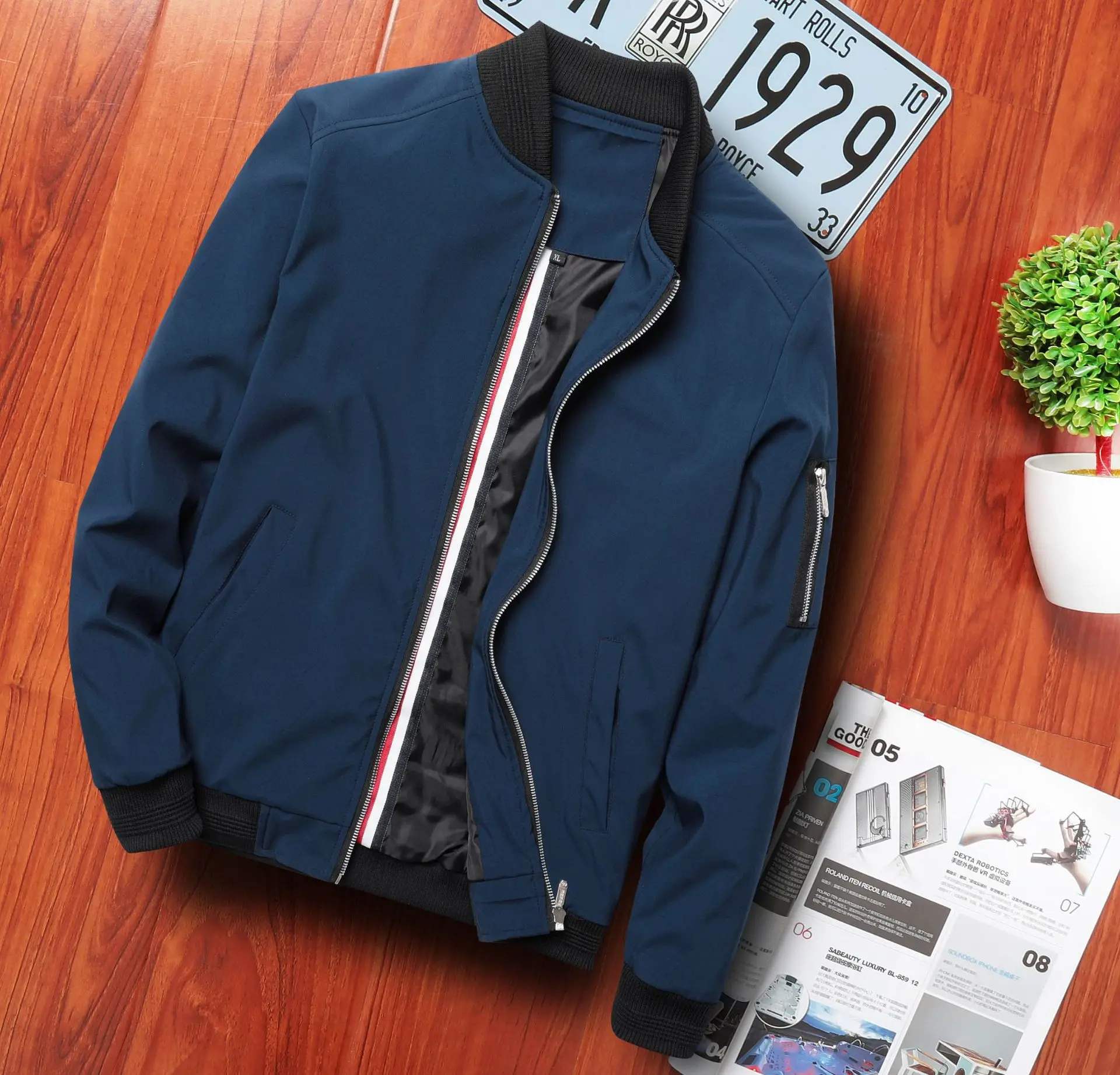 

2021 man led the new baseball jacket youth fashion woven belt leisure joker jacket