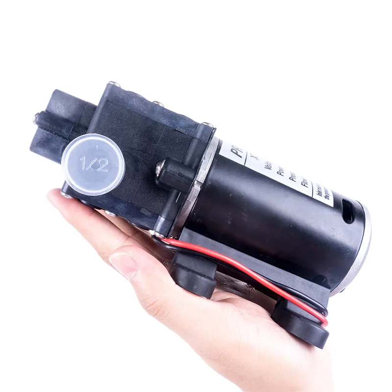DC 12V 100W 1.1Mpa 130PSI 8L / Min сельскохозяйственный Электрический водяной насос черный