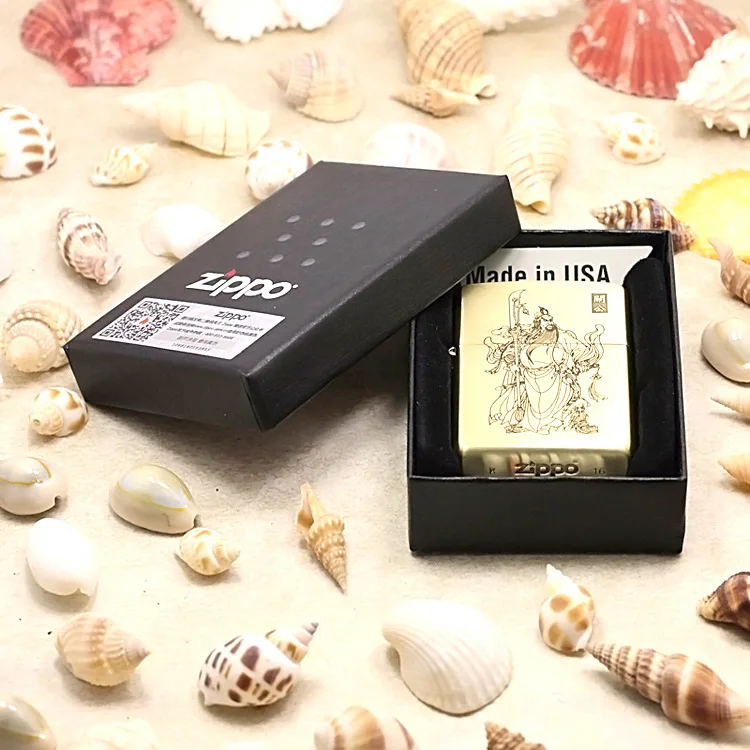 

Genuine Zippo oil lighter copper windproof Guan Yu 3D engraving cigarette Kerosene lighters Gift With anti-counterfeiting code