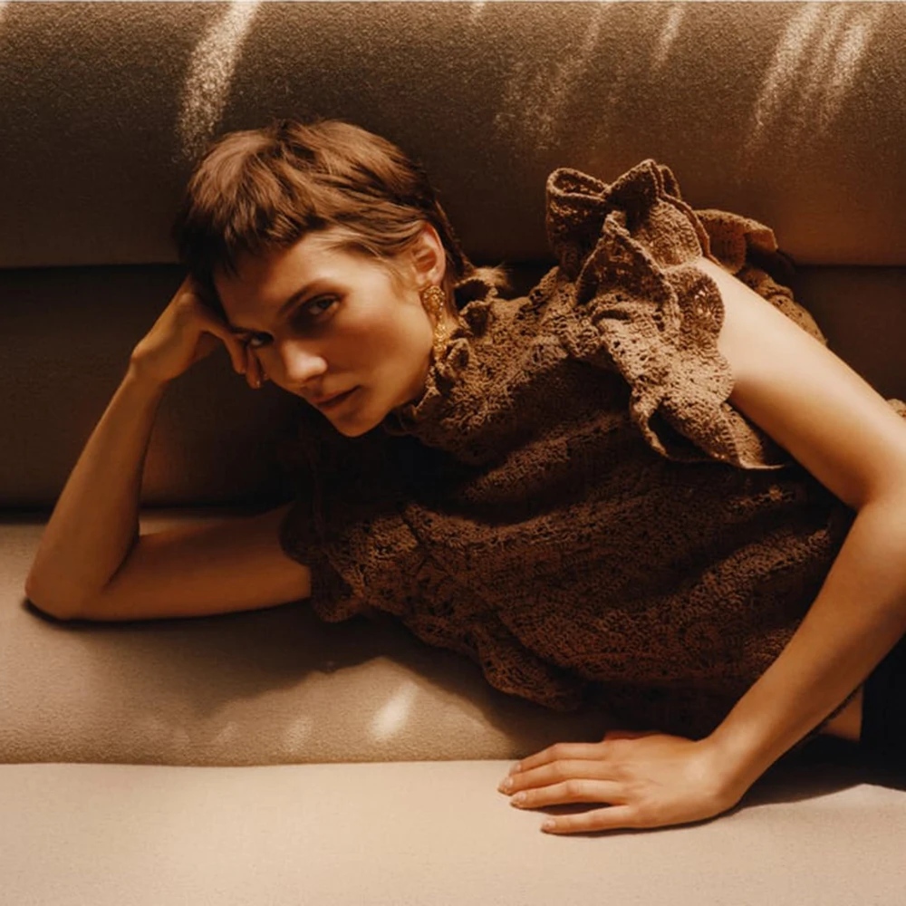 2019 Новинка ZA коричневый свитер блузка стоячий воротник без рукавов текстура