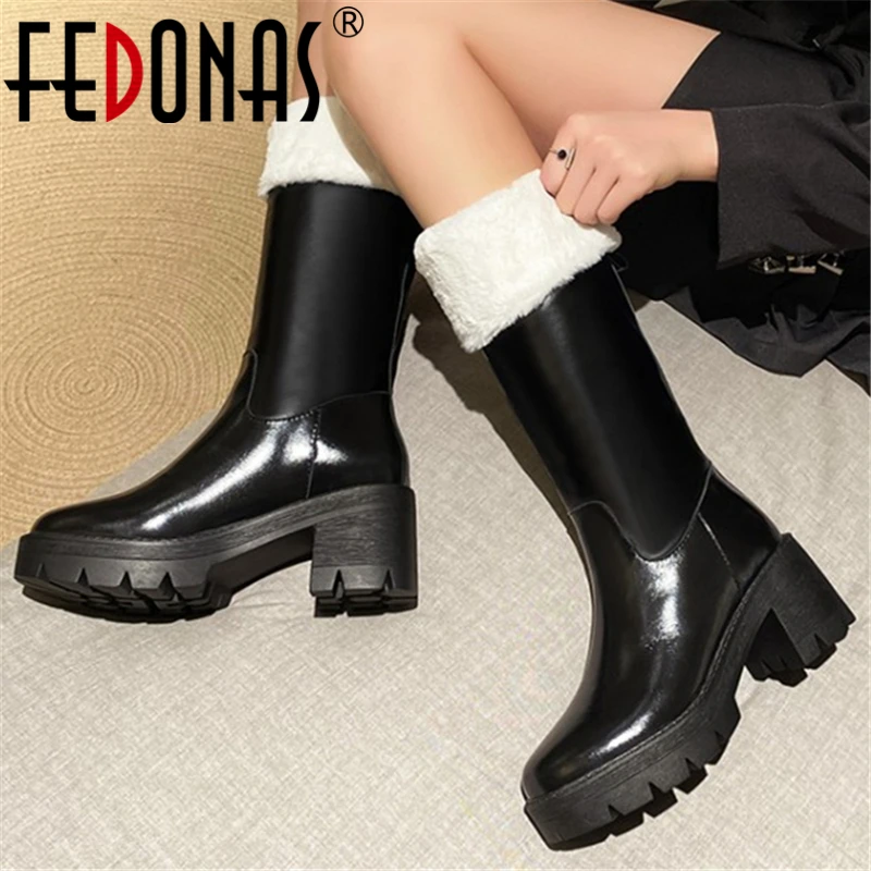 

FEDONAS/женские сапоги до середины икры на платформе с круглым носком; Теплые зимние сапоги из плюша; Обувь из натуральной кожи на высоком каблу...