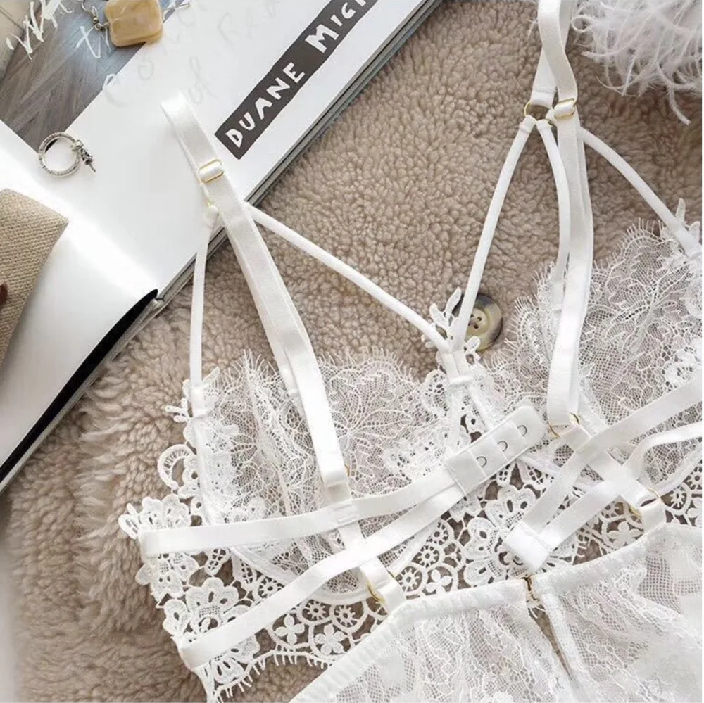 Nightgowns with Thong Sets Women Sexy Mousse Backless V-neck Lace braces skirt Solid Black White Red New Sleepshirt | Женская одежда