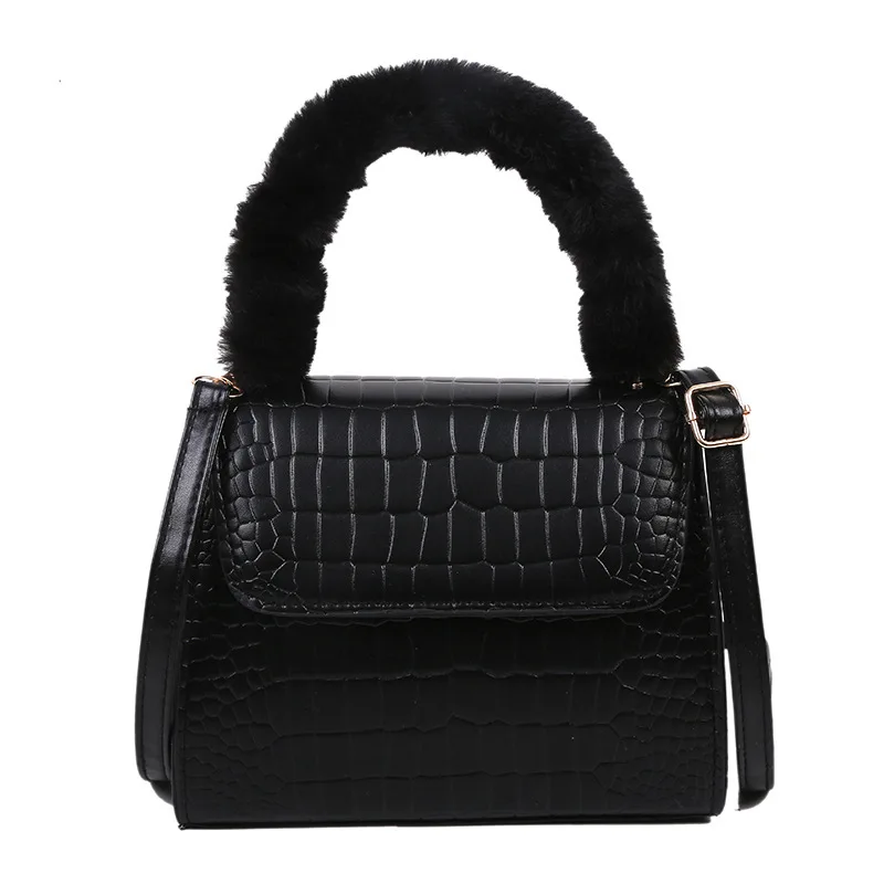 

New bag women's bag 2021 new ladies shoulder messenger bag plush handbag small square bag women