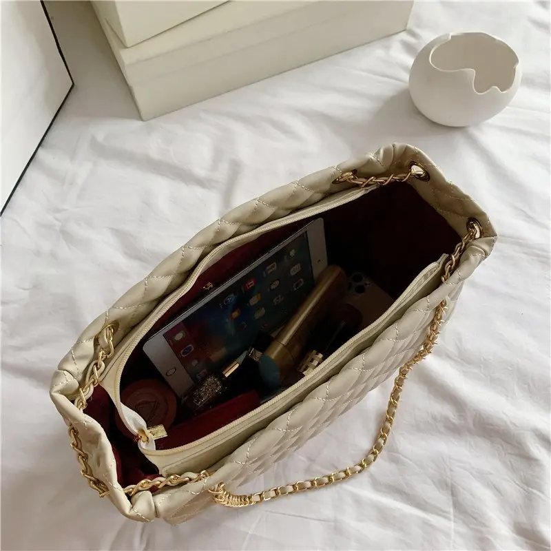 

Women's bag Solid Color Soft Crossbody Chains Strap Shoulder Bag Women Zipper High Capacity Fashion Casual New Messenger Handbag