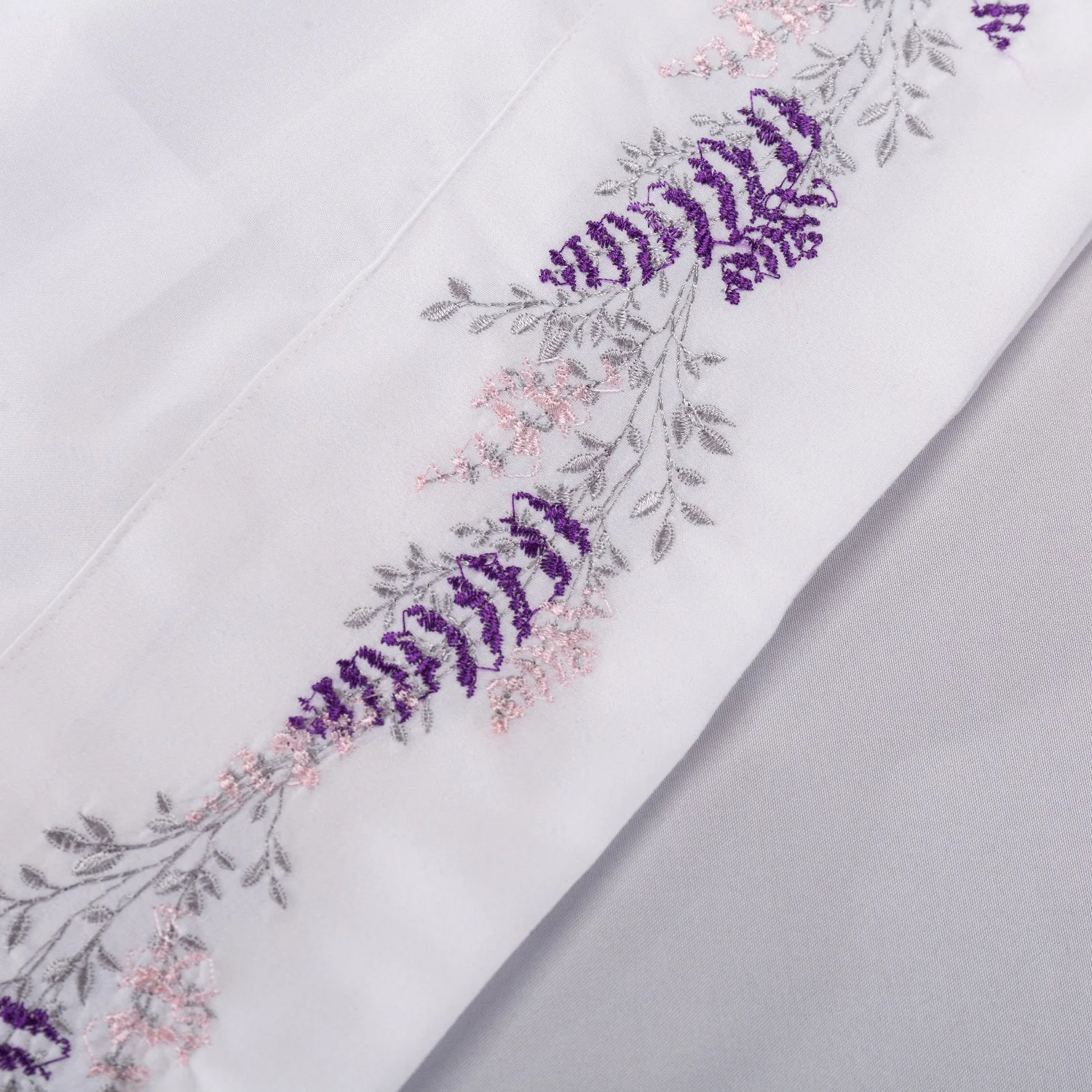 Luxury White Bedding Set King Queen Size Bed Sheets Pillowcases Embroidered Hotel Decoration Fitted Sheet Bedsheet | Дом и сад