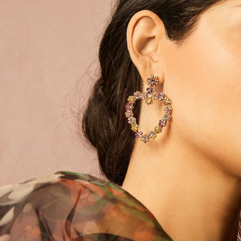 

Women Fashion Dangle Earrings Street Shot Explosive Jewelry Heart-shaped Flower Earrings Alloy Earrings