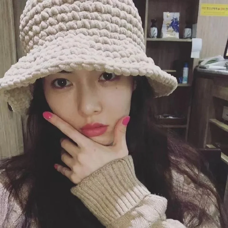 

New Retro Bucket Hat Thick Wool Knitted Handmade Fisherman Hat Fashion Basin Hat Winter Women's Hat