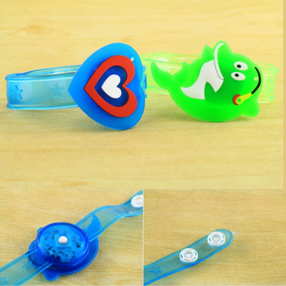 

New Light Flash Toys Wrist Hand Take Dance Party Dinner Party Toys For Kids Girl Boy Birthdday Gift Funny Educational Toys