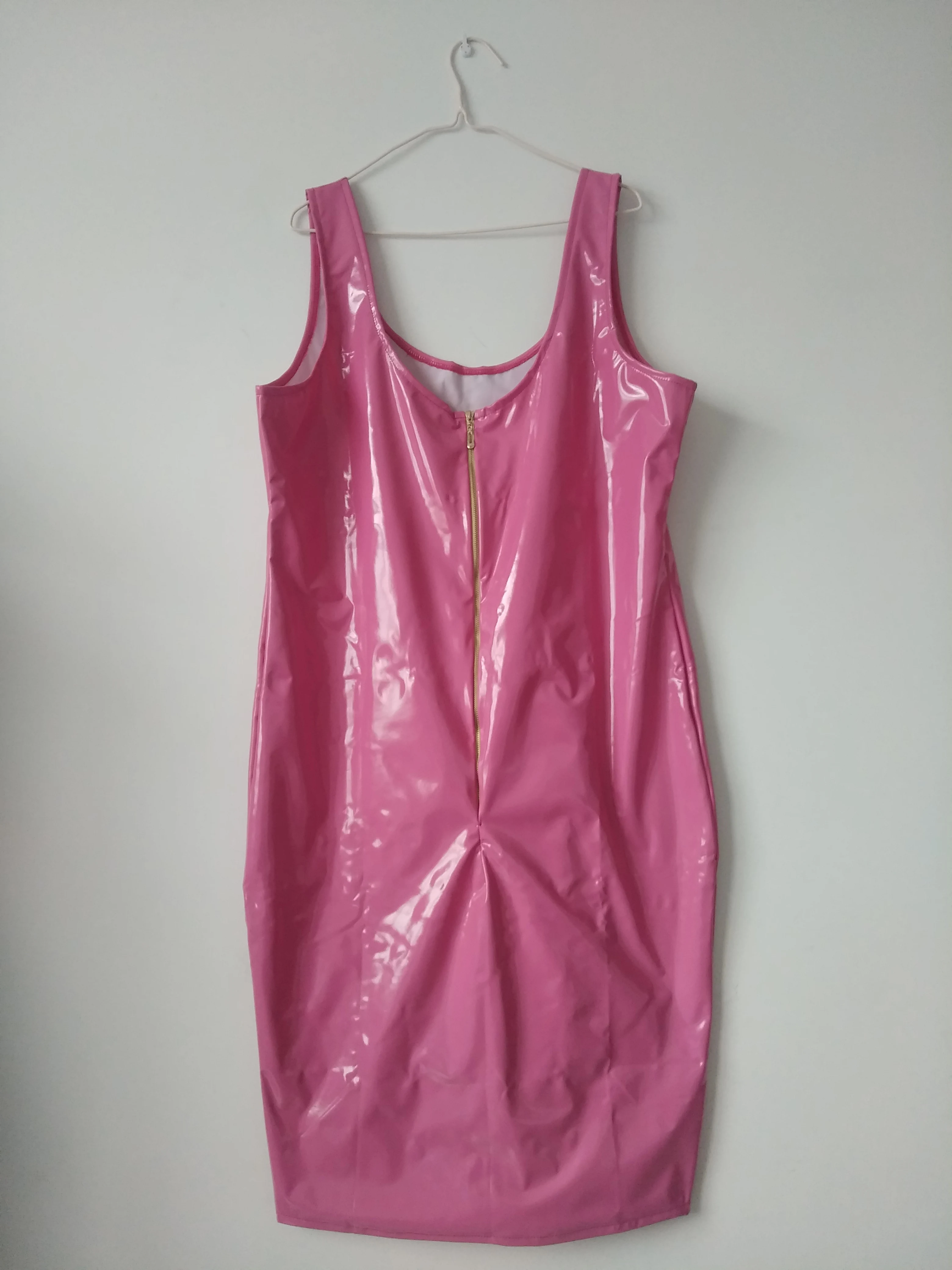 Женские сексуальные нерегулярные шеи латекса без рукавов вечерние платье для