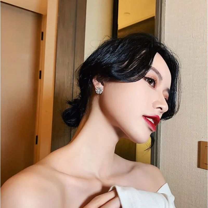 

2021 trend earrings Korean temperament net red earrings personality high-end earrings exquisite and elegant fashion earrings
