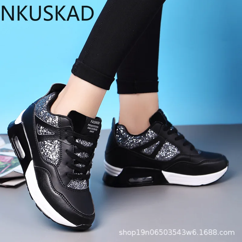 

Кроссовки женские весенние с воздушной подушкой, дышащие, с блестками, на толстой подошве, повседневная спортивная обувь