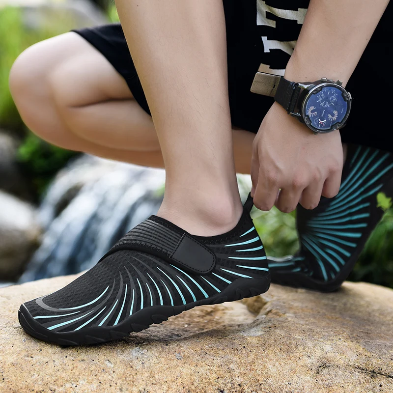 Outdoor Breathable Hiking Shoes Quick Dry Beach Diving Water Shoes Non-slip Lightweight Elastic Upstream Socks Trekking Sneakers