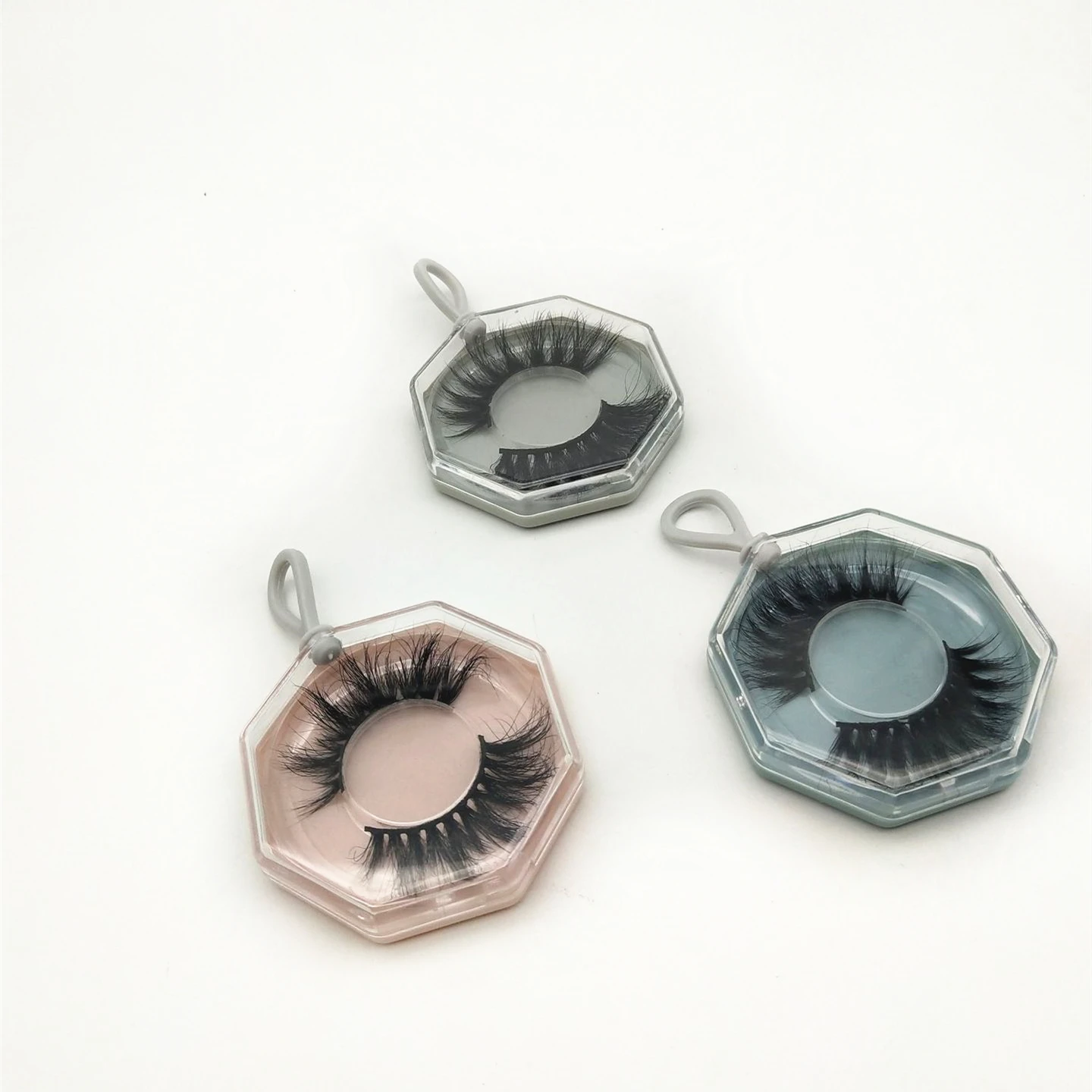 

Beeos50/100pcs Cute Acrylic Polygon Wholesale Eyelash Packaging With Tray Minimalism Style Box Eyelashes Packag Eyelash Case