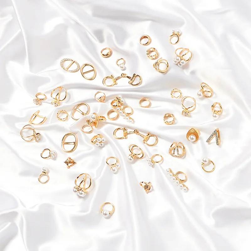 

Ins jewelry accessories Scarves Buckle V-word Bright Button Gold Ring Button Arch Double Bead Button Single Row Six Bead Button