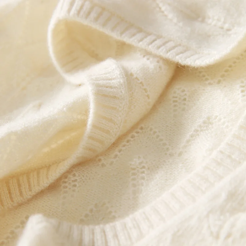 

2020 Women Wool Knit O-Neck Hollow Out Jacquard Vest 100 Wool Classic Womens Crewneck Wool Waistcoat Sleeveless Pullover Swaeter