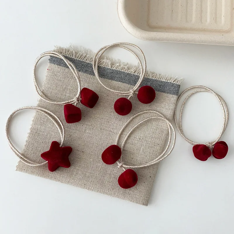 Корея простые винтажные бусы красный с бархатным сердечком в виде