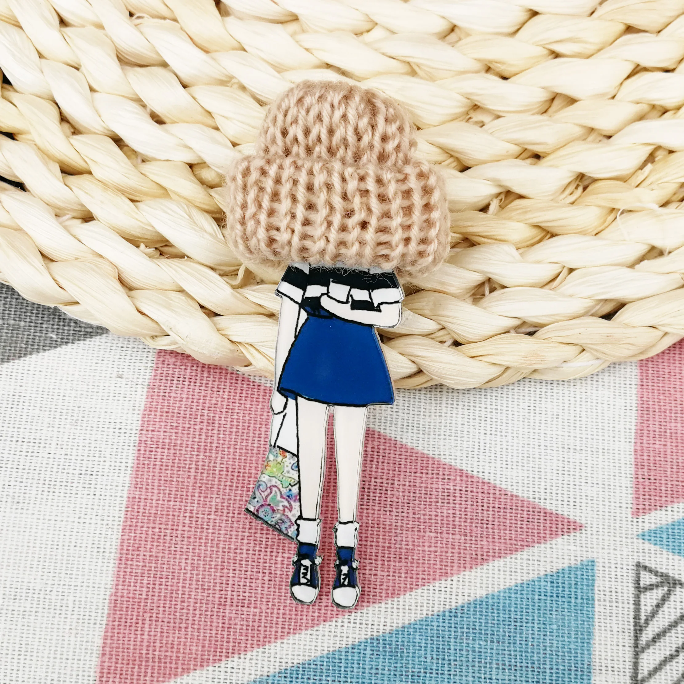 

Woman Cartoon Icons on Backpack Acrylic Badge Kawaii Brooch Pins for Clothes Plastic Brooches Harajuku Accessories Decoration