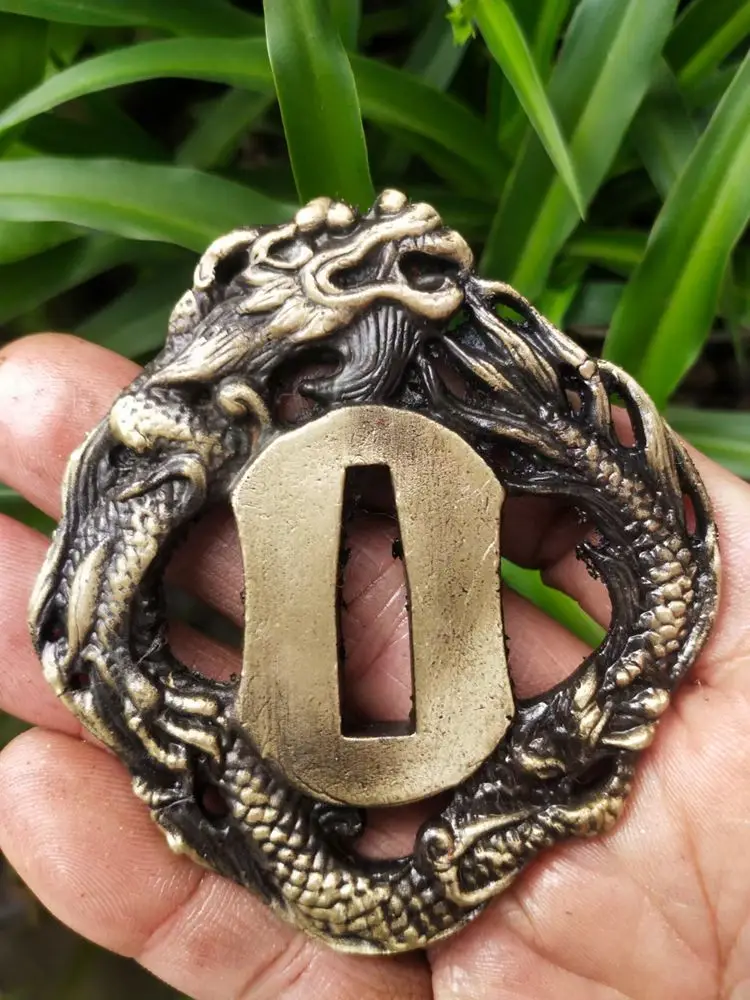 Dragon accessories