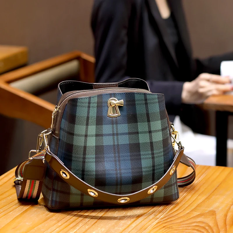 

Genuine Leather Women Totes 2021 New Fashion All Match Single Shoulder Bags Ladies Designer Purses and Handbags Torebki Damskie