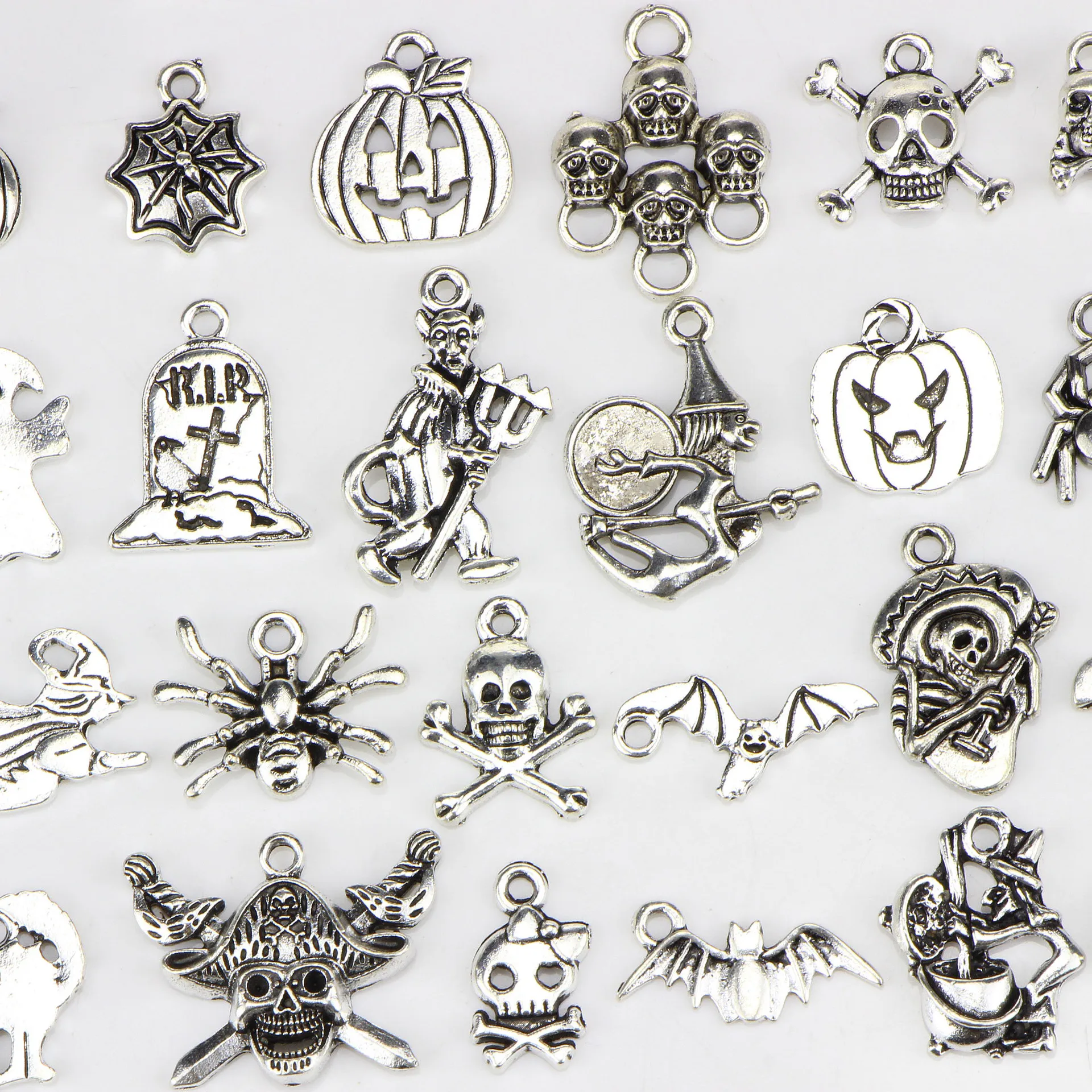 Хэллоуин Цвет: старое серебро аксессуары 30 штук призраков кошки Скелет Браслеты