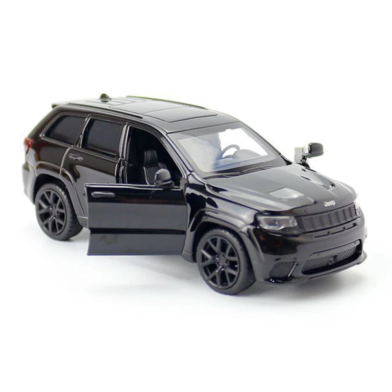 Игрушечный автомобиль Grand Cherokee Trackhawk в масштабе 1/36 модель игрушечного автомобиля