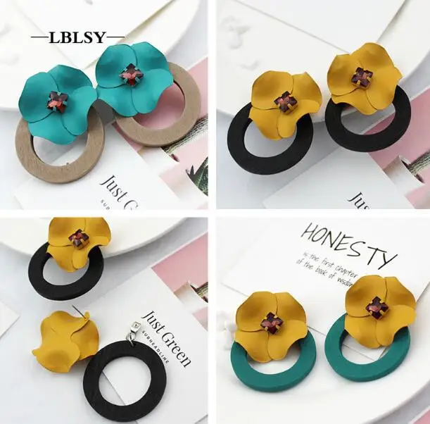 Хит продаж модные серьги в Корейском стиле с кристаллами цветочной форме круглые