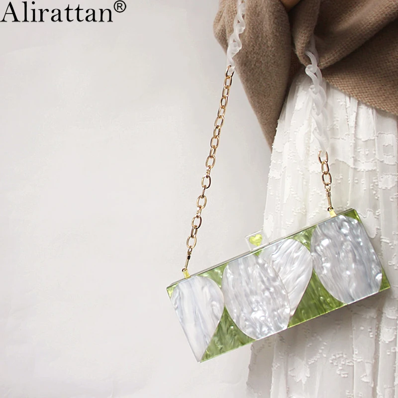

Vintage Acrylic Metal Chain Crossbody Bags For Women 2022 Fashion Brand Ladies Handbag All-Match One-Shoulder Dinner Bag Clutch