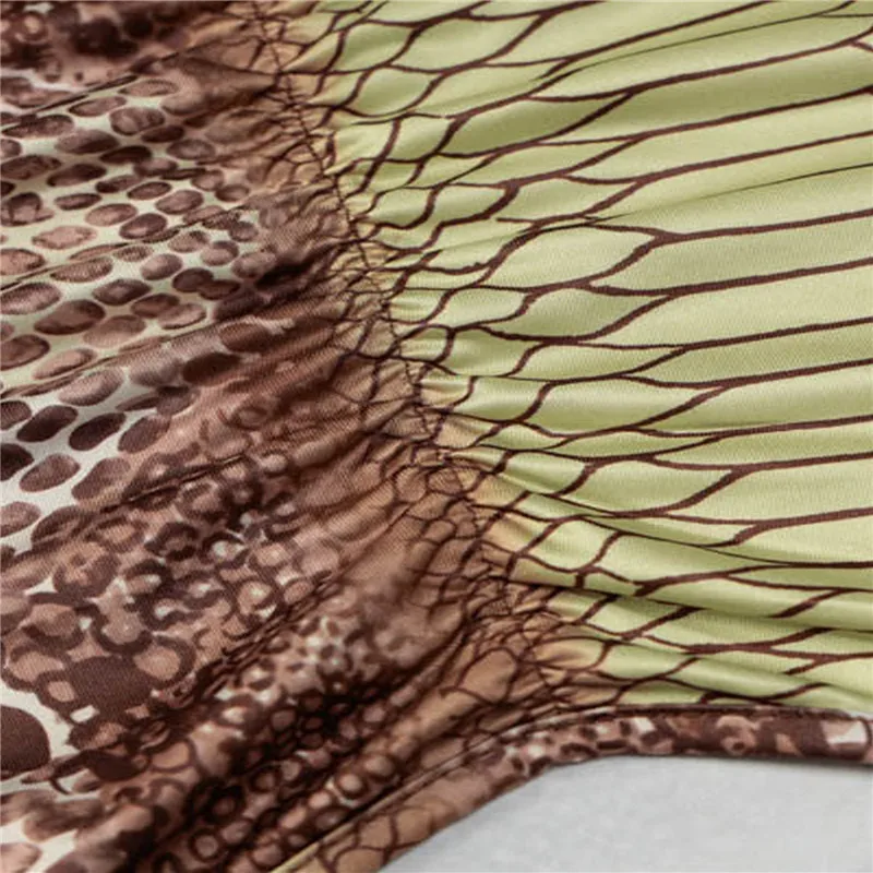 

2020 New Ladies Womens T-Shirts Autumn Long Sleeve Top Personality Leopard Hollow Lace up Exposed Navel T-shirt Crop Top