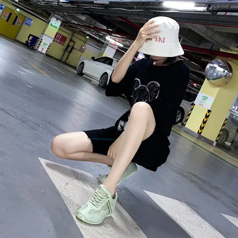 

2020 summer new wild flat running shoes female luminous breathable white shoes fashion casual sports shoes Z972