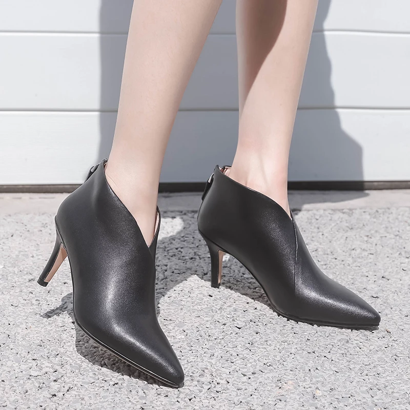 

EshtonShero/Женская обувь; Ботильоны из коровьей кожи на тонком высоком каблуке; Модные осенние женские повседневные ботинки для езды на мотоцик...