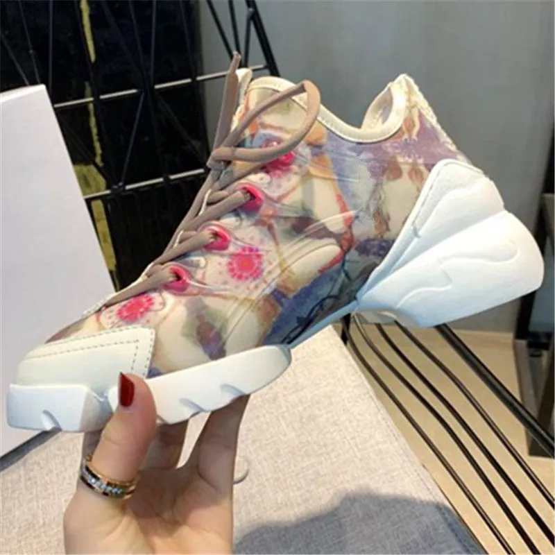 Обувь на платформе; женская обувь с принтом; Zapatos De Mujer на плоской подошве; ботинки с массивным каблуком и шнуровкой; кроссовки с круглым носком; женский спортивный для бега; Лидер продаж