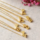 Модное ожерелье с изящными инициалами крошечного сердца, Золотое колье с буквой и именем, ожерелья для женщин, кулон из нержавеющей стали, ювелирные изделия, подарки