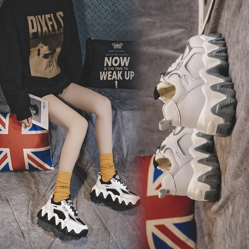 Женские кроссовки на платформе Fujin дышащие с круглым носком и шнуровкой разных