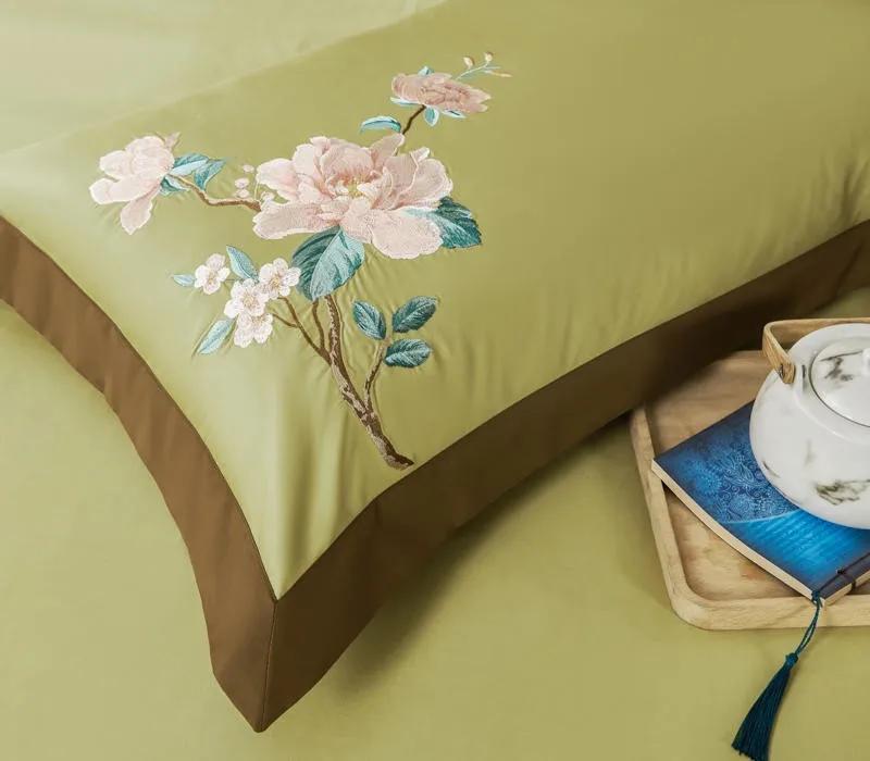 

Luxury and Vintage 4Pcs Bedding set Chic Embroidery Patchwork Duvet Cover 600TC Egyptian Cotton Soft Bed Sheet set Pillowcase